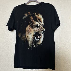 Express Men’s T-shirt Black With Roaring Lion Medium Short Sleeve